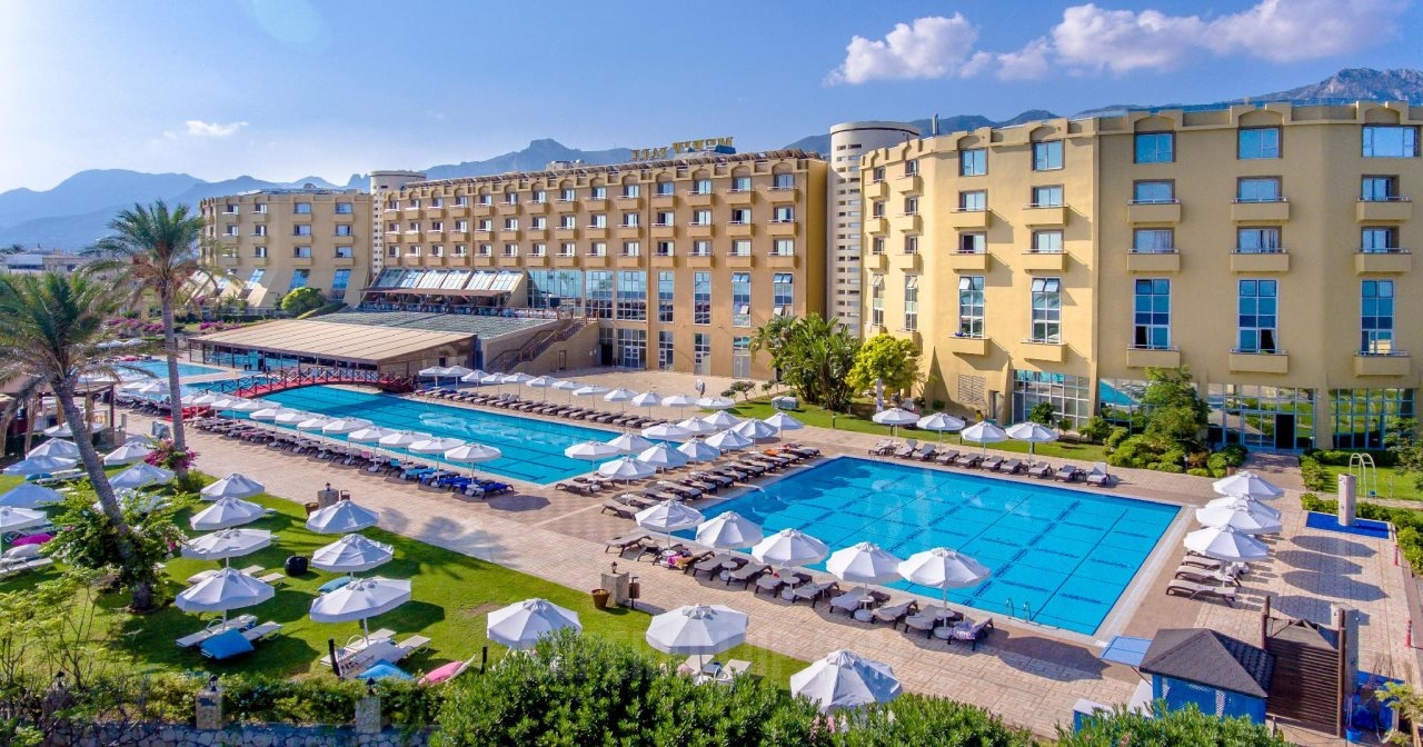 Lefkoşa’daki Merit Otel çalışanlarına ‘casino’ soruşturması