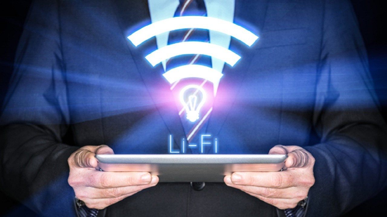 100 kat hızlı internet Li-Fi geliyor, Wi-Fi gidiyor