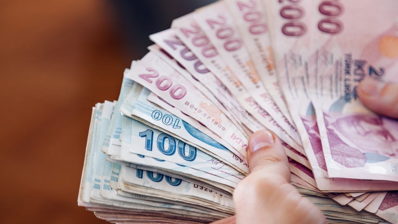 13,5 milyon emekliye müjde! Banka promosyonları belli oldu: Bayram öncesi 3 bin TL ödeme