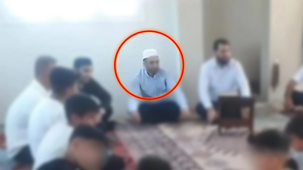 Telefonundan pornolar çıktı: Başrolde imam... Swinger da var grup seks de...