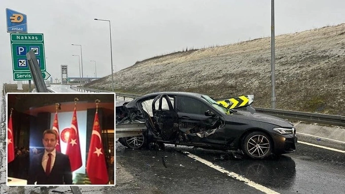 İş insanı trafik kazasında ağır yaralandı, şoförü öldü