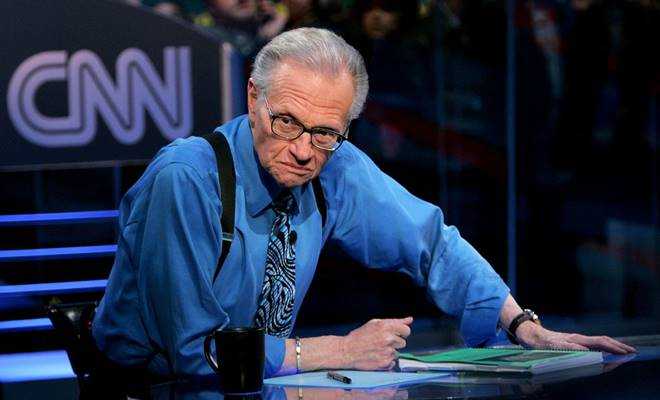 Televizyonun efsane ismi Larry King hayatını kaybetti