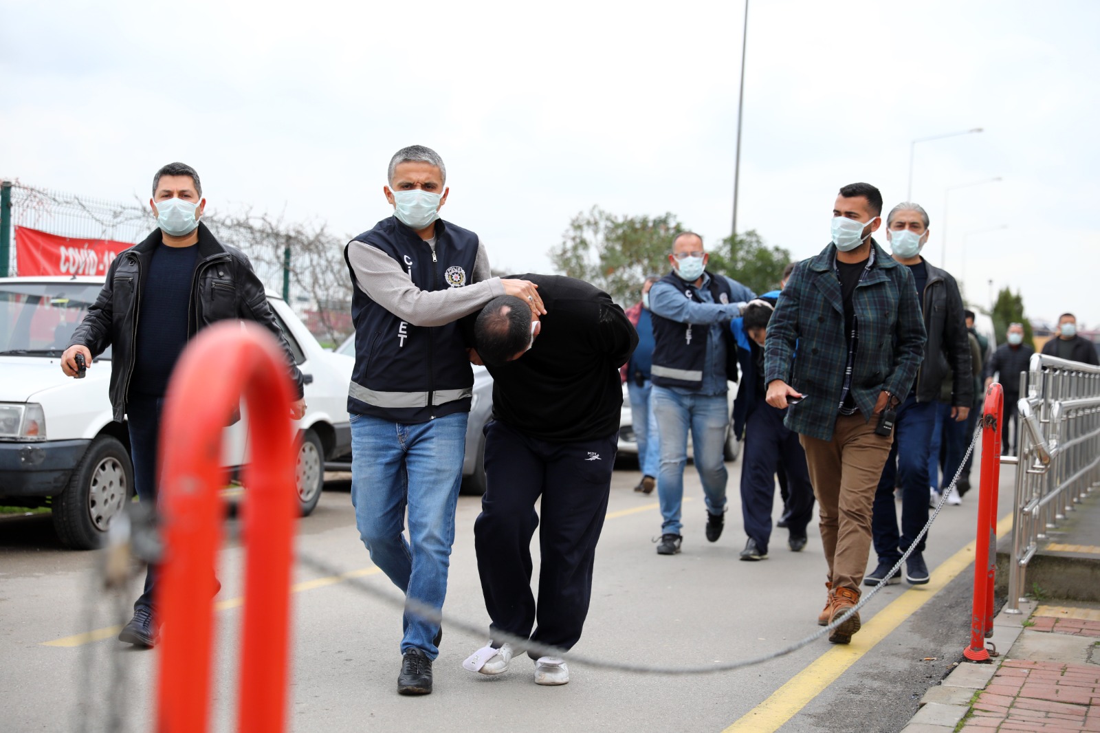 Adana'da vahşet! Ailesi kayıp başvurusunda bulunmuştu... Başından vurulup gömüldüğü ortaya çıkt