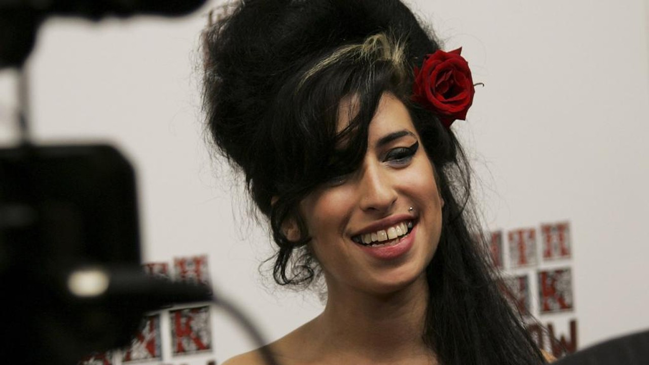 Amy Winehouse'un hayatı dizi oluyor