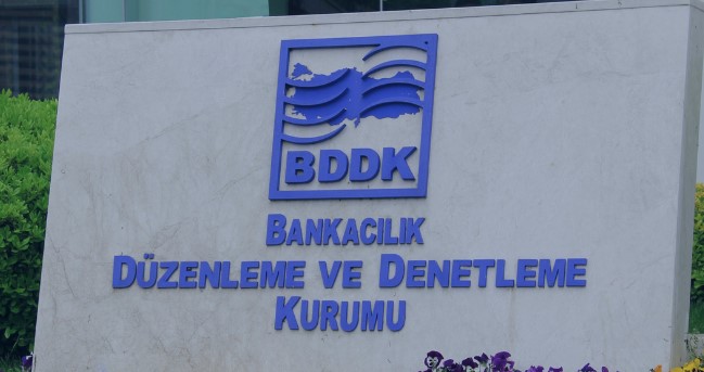 BDDK'nin TL kredilere erişimde döviz sınırı düzenlemesi yarın yürürlüğe giriyor
