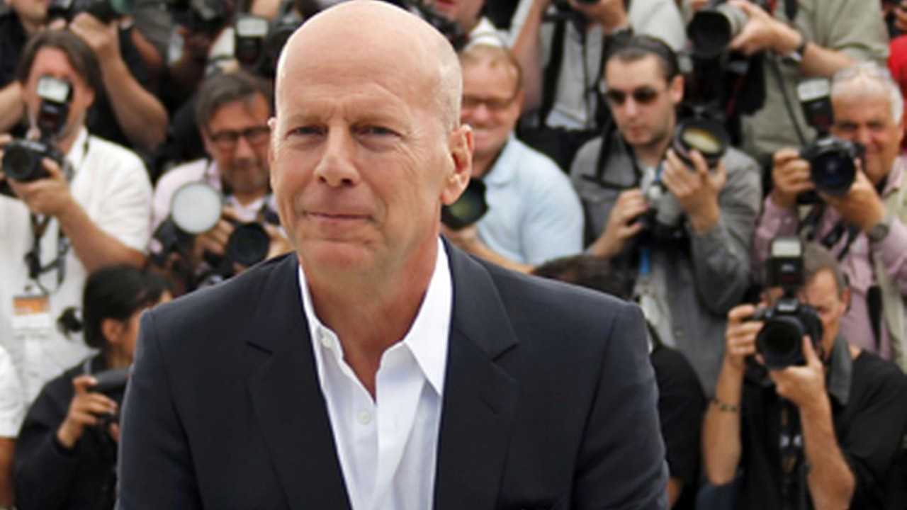 Bruce Willis hastalığı nedeniyle oyunculuğa veriyor