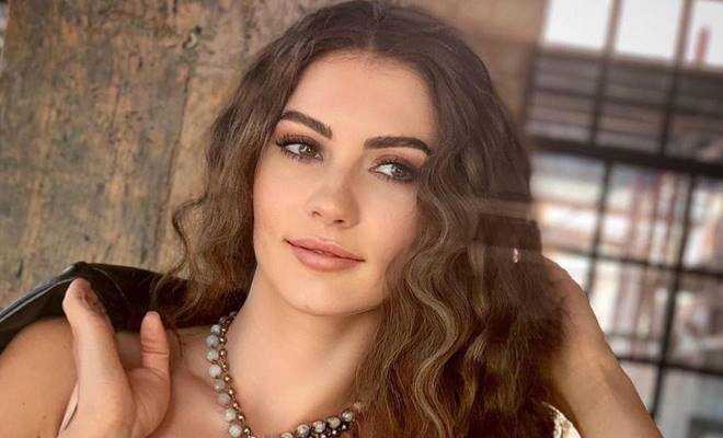 Burcu Özberk: Evlenmeden anne olabilirim