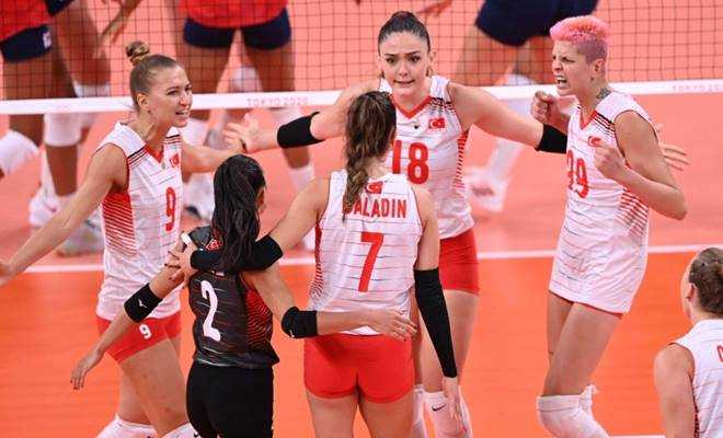 Filenin Sultanları Avrupa Voleybol Şampiyonasında yenilgisiz devam ediyor