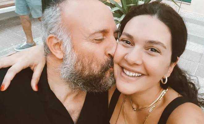 Halit Ergenç ve Bergüzar Korel'den 'bebek' sözleşmesi