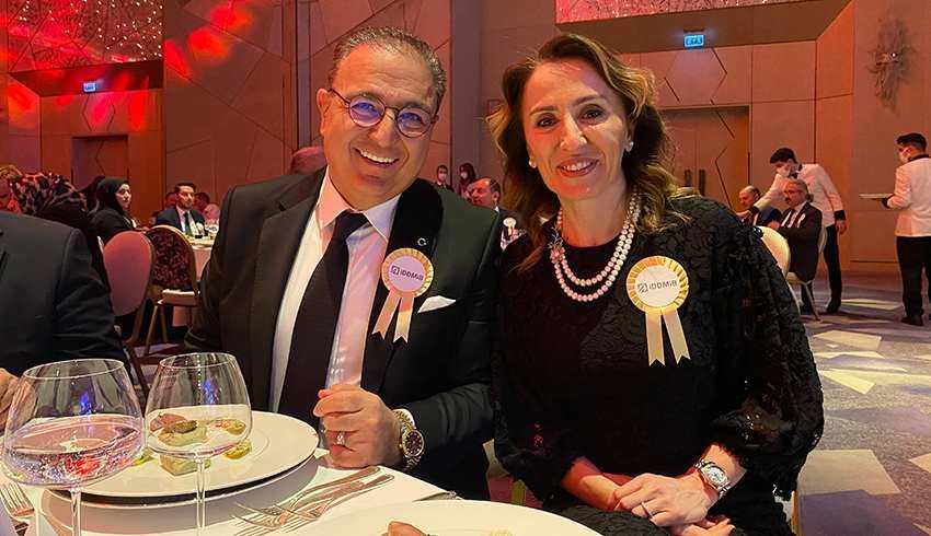 İDDMİB'de başkan adayları Patronlardunyasi.com'a böyle poz verdi