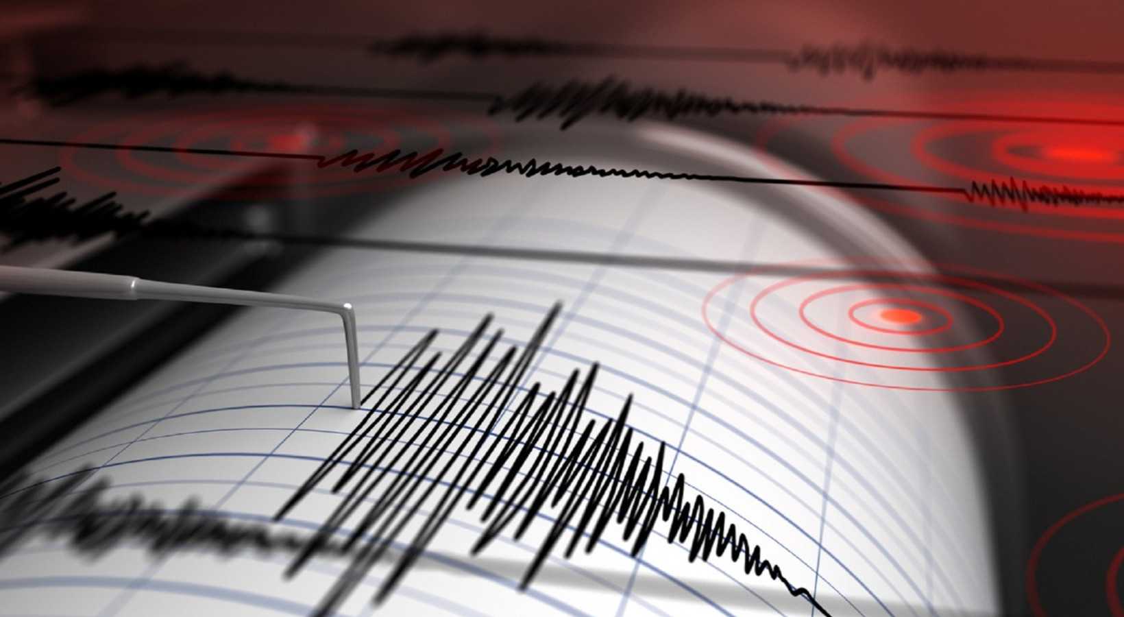 Aydın Kuşadası açıklarında 4,2 büyüklüğünde deprem