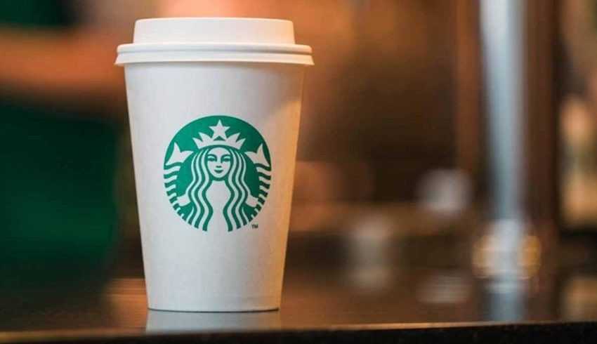 Starbucks'ta karton bardak devri bitiyor; İkonik bardaklara ne olacak?